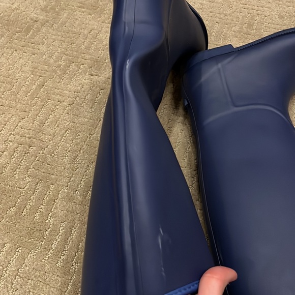 Bitten Sarah Jessica Parker Rainboots - Picture 11 of 11